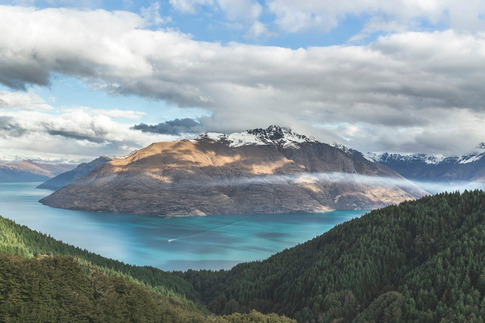 Lake Wakatipu and the mountains above Queenstown